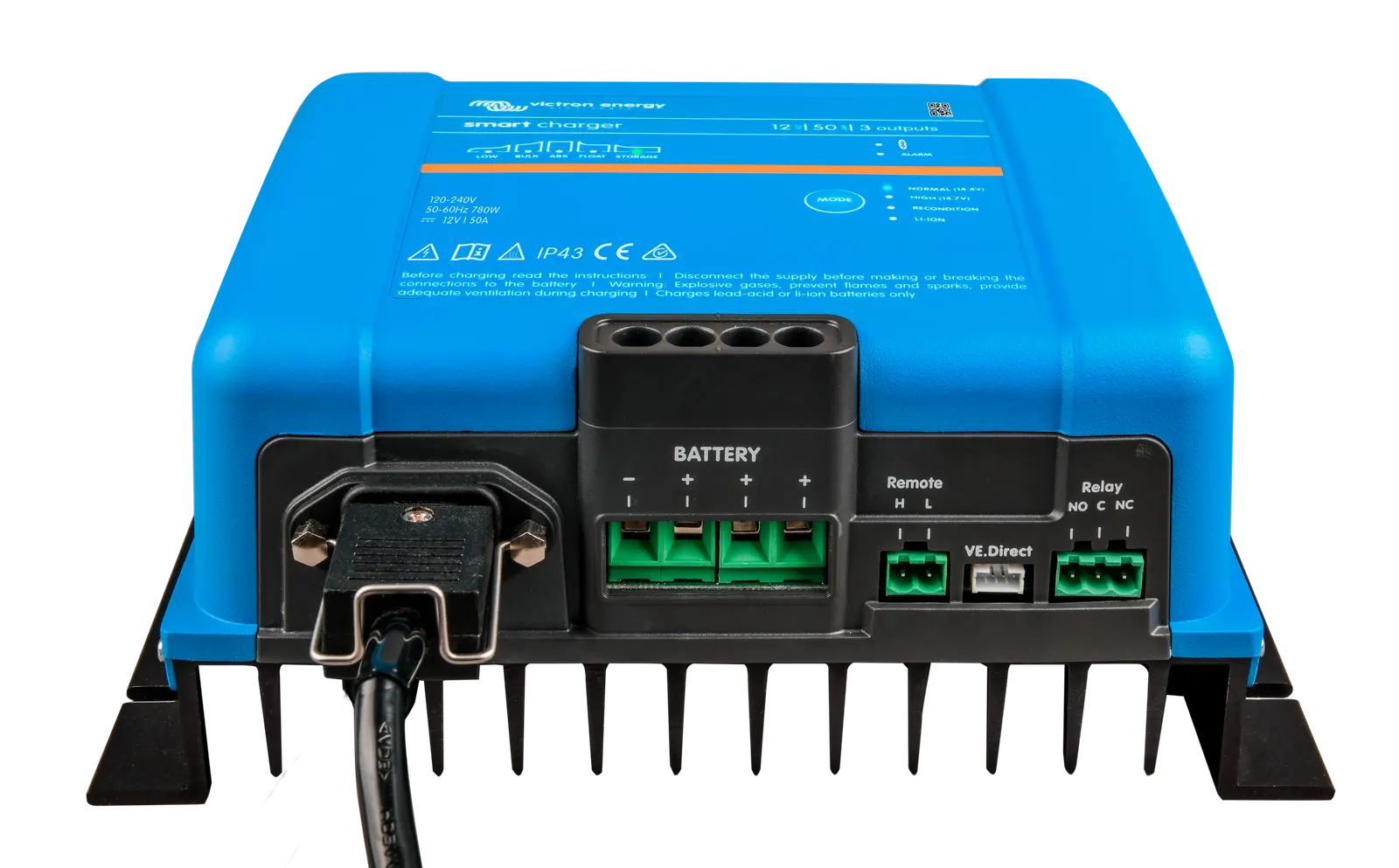Victron Smart IP43 Charger 12 V 50 A - 3 Outputs, 120–240 V AC
